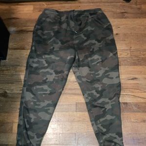 camo sweatpants